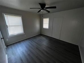 5401 Doolittle Boulevard - Photo 8