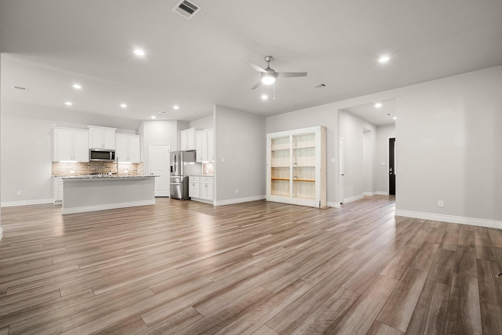 31214 Raleigh Creek Drive - Photo 4