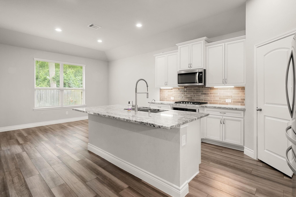 31214 Raleigh Creek Drive - Photo 8
