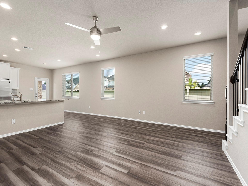 9278 Inland Leather Lane - Photo 10