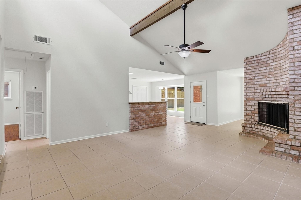 22411 Waynoka Road - Photo 6