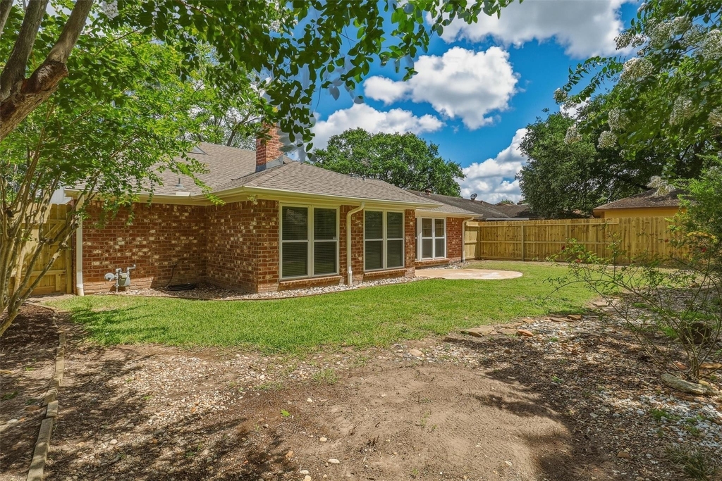22411 Waynoka Road - Photo 33