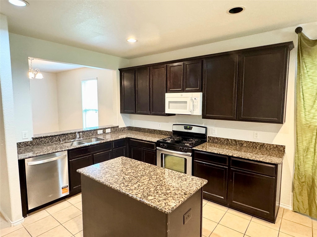 1331 S Maple Drive - Photo 7