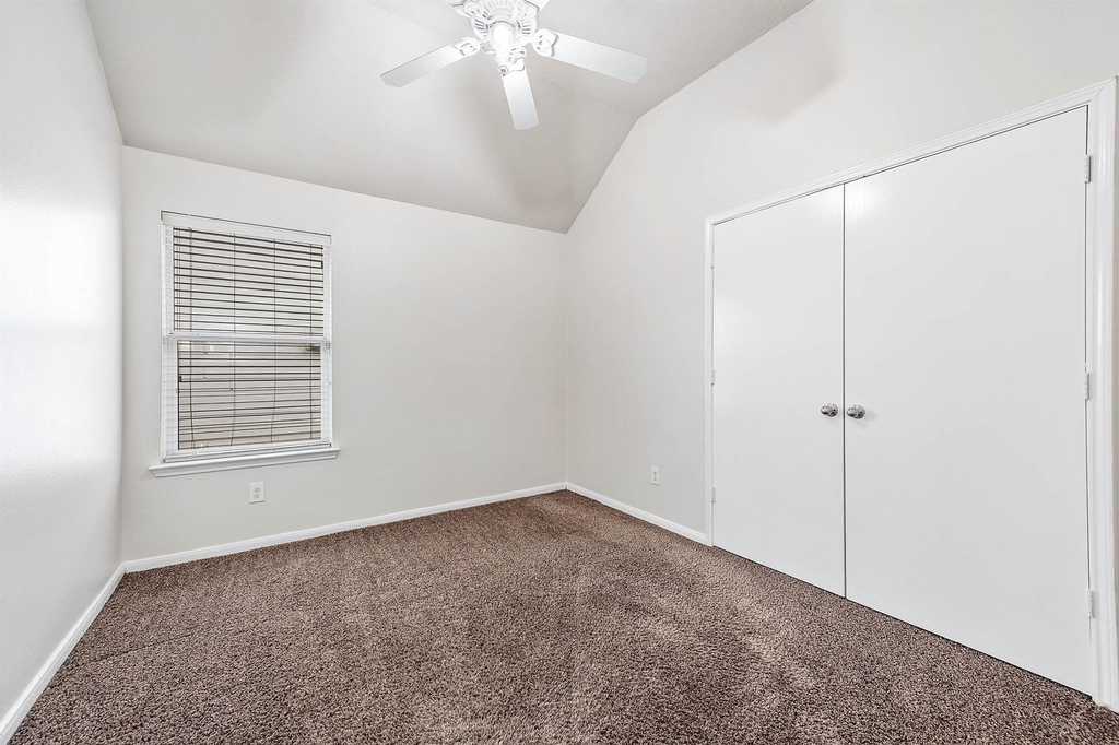 927 Hannah Falls Lane - Photo 21