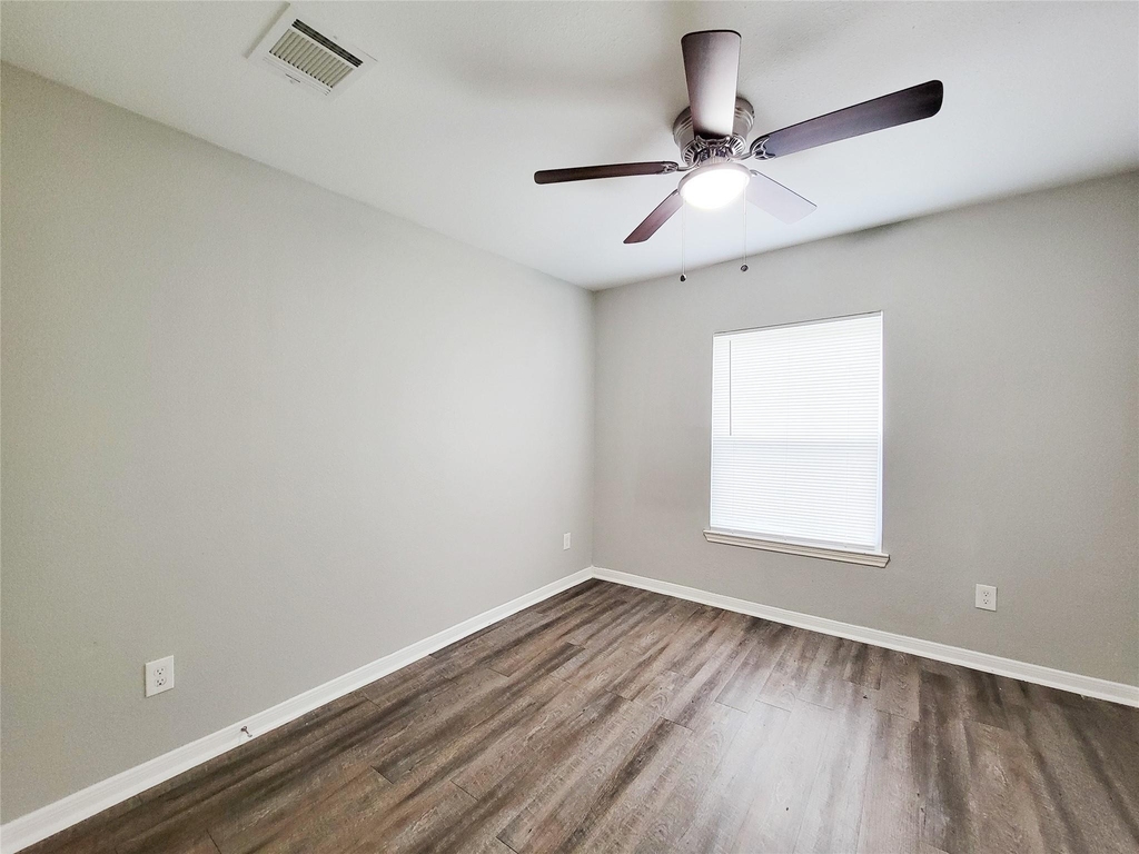 5242 Keystone Street - Photo 13