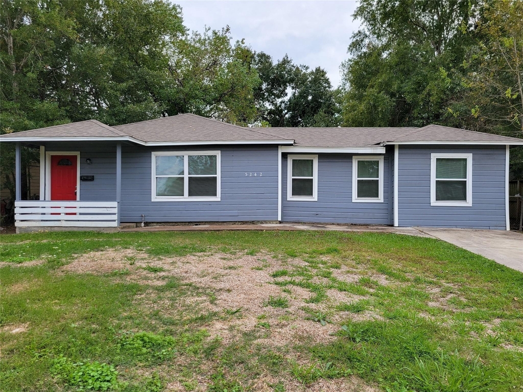 5242 Keystone Street - Photo 0