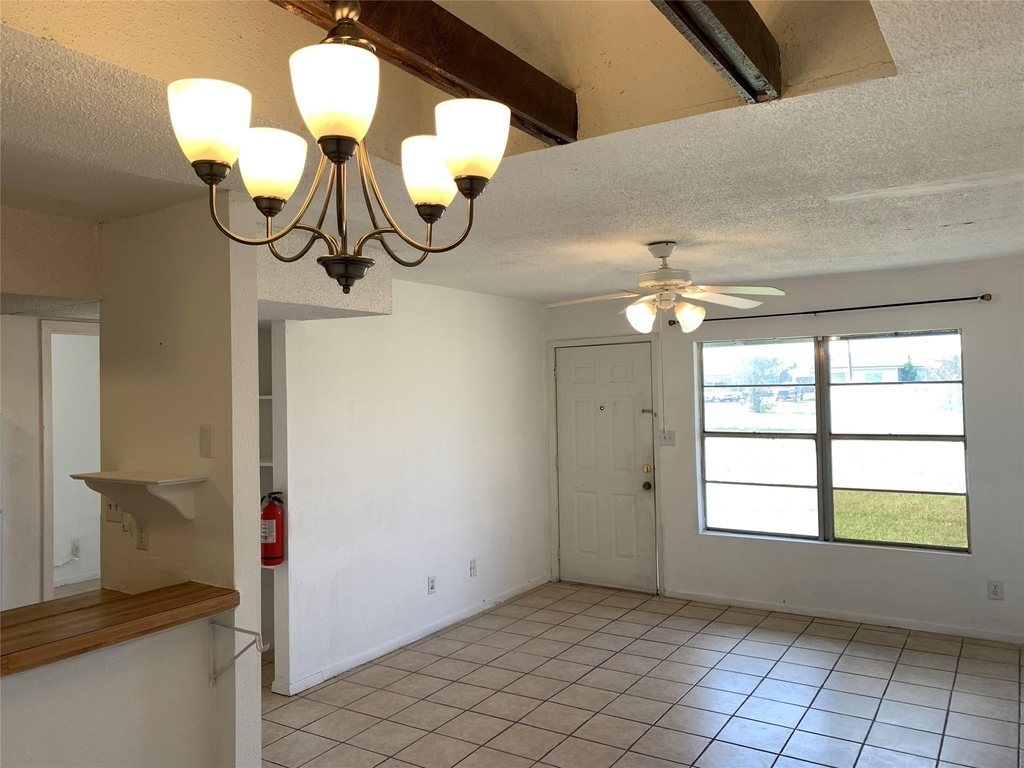500 Austin Road - Photo 4