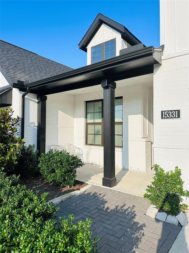 15331 Leal Rancho Court - Photo 2