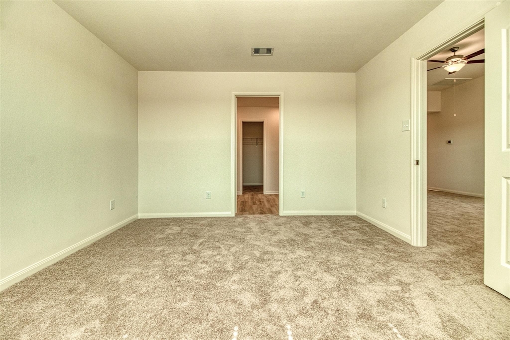 8002 Vacek Meadow Loop - Photo 16