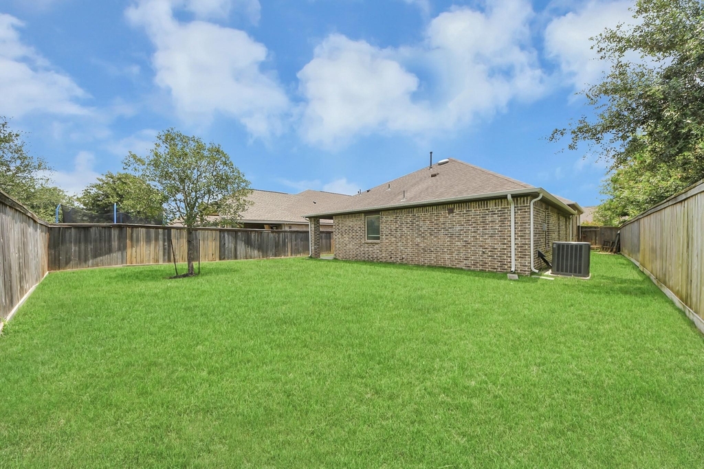 16011 Monument Hill Crossing - Photo 36
