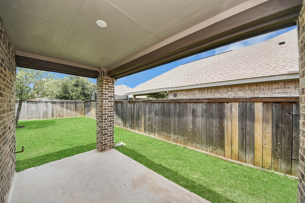 16011 Monument Hill Crossing - Photo 33