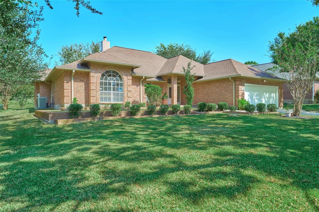 121 April Waters Drive N - Photo 5