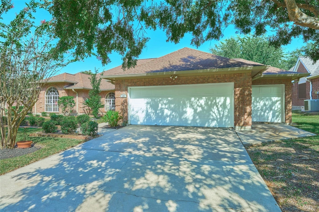 121 April Waters Drive N - Photo 7