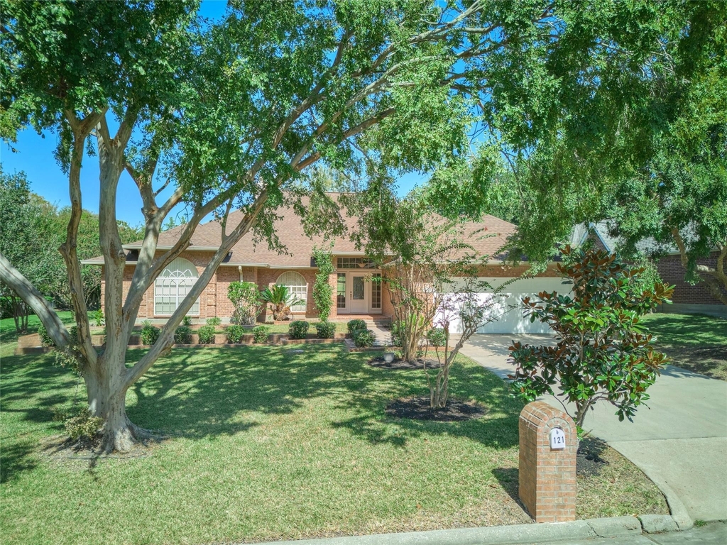 121 April Waters Drive N - Photo 43