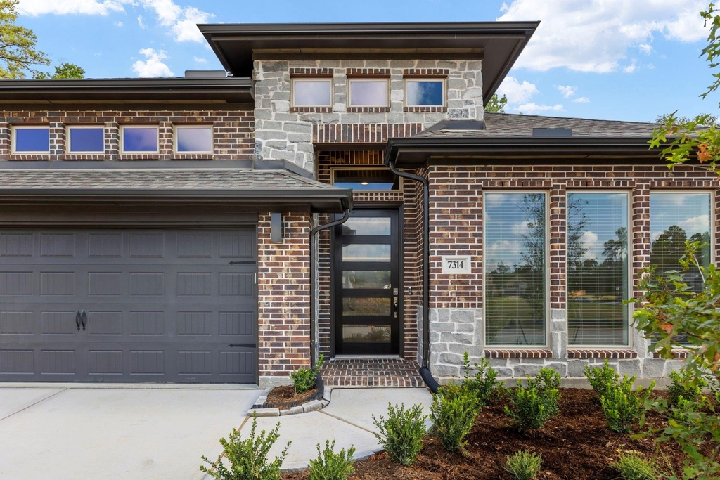 7314 Grandview Meadow Drive - Photo 2