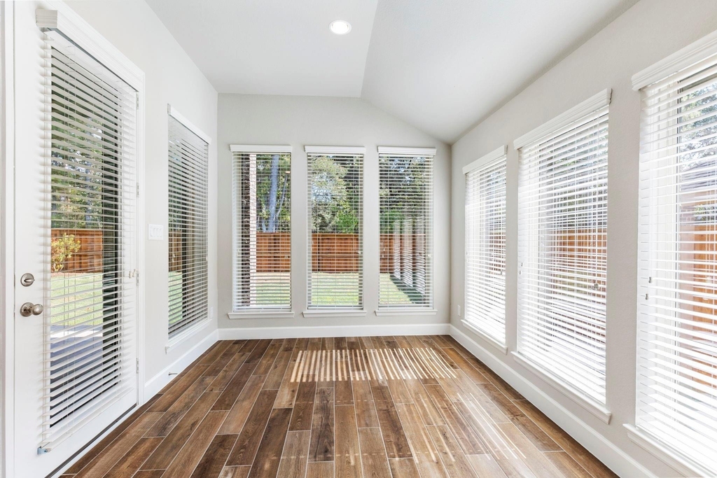 7314 Grandview Meadow Drive - Photo 18