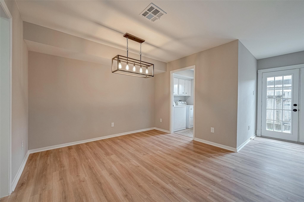 14736 Perthshire Road - Photo 8