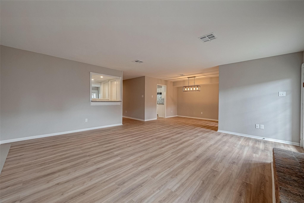 14736 Perthshire Road - Photo 11