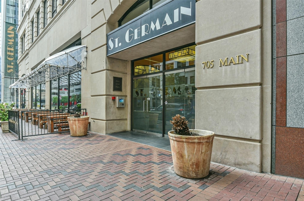 705 Main Street - Photo 13