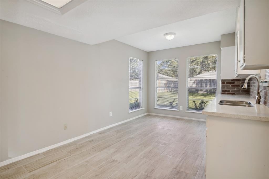 9414 Crystal Cove Circle - Photo 6