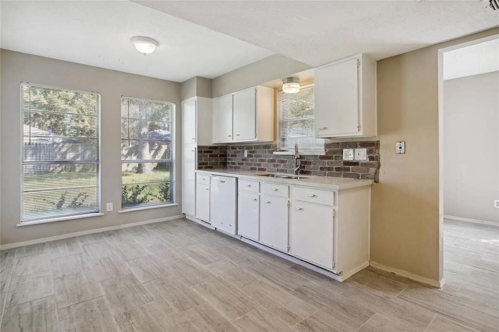 9414 Crystal Cove Circle - Photo 5