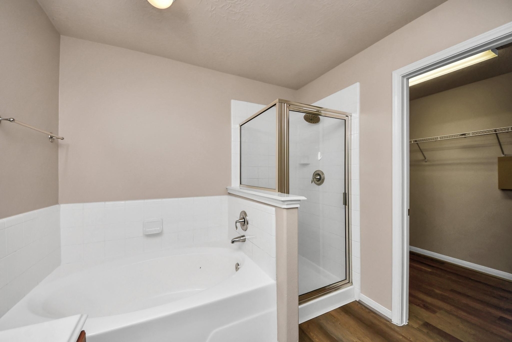 1818 Fergus Park Court - Photo 26