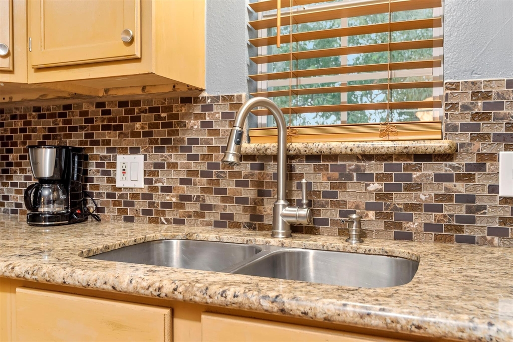 114 Grand Avenue - Photo 11