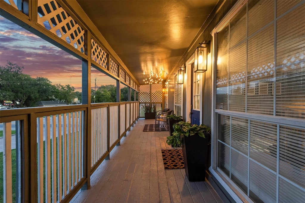 114 Grand Avenue - Photo 2