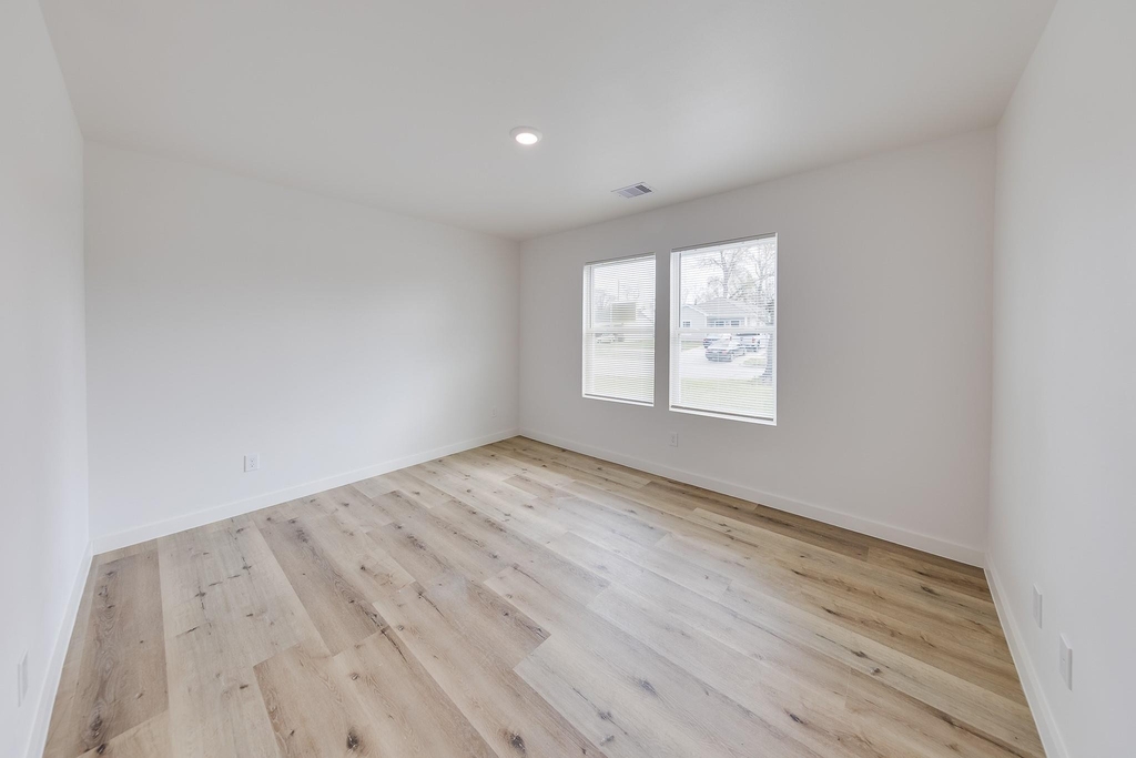 3635 Ward Street - Photo 17