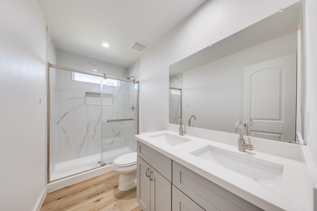 3635 Ward Street - Photo 3
