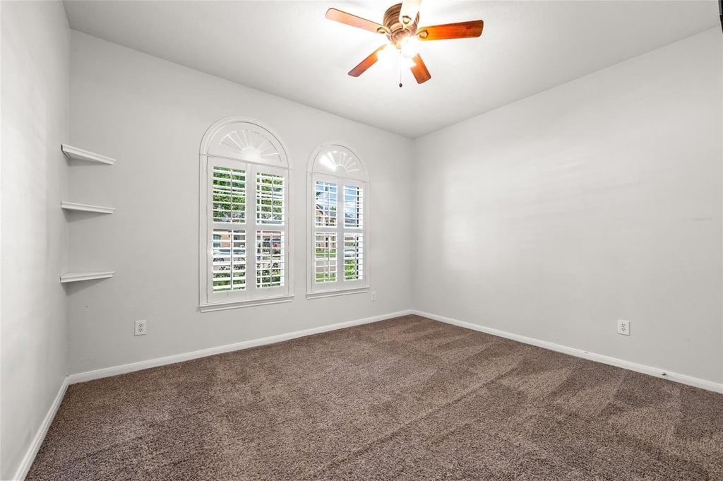 8618 E Highlands Crossing - Photo 19
