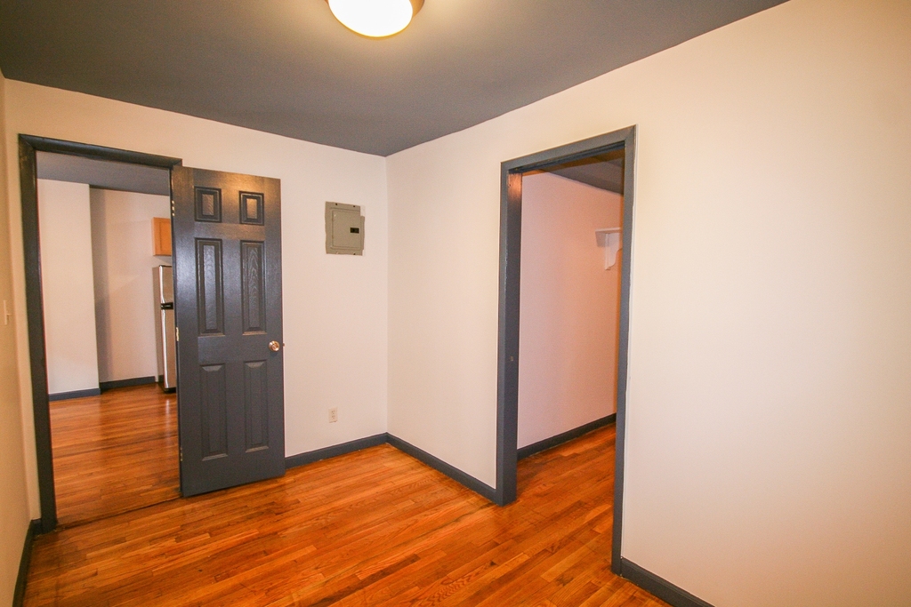  East 5th Street - Photo 6