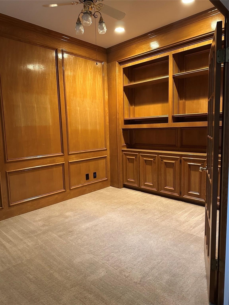 3415 Kingsway Court - Photo 4
