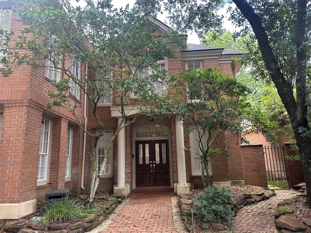3415 Kingsway Court - Photo 0
