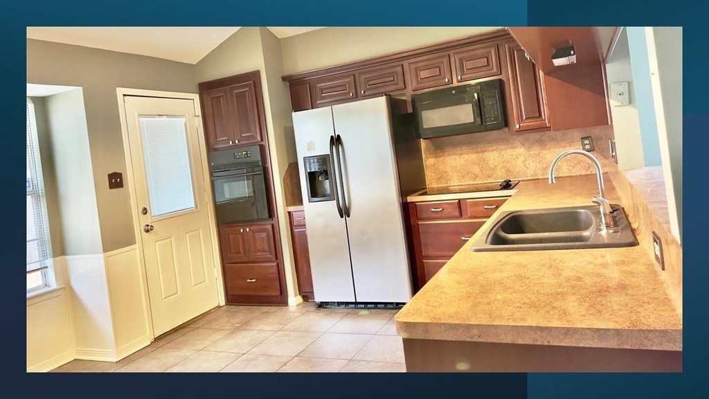 439 Woodrail Drive - Photo 7