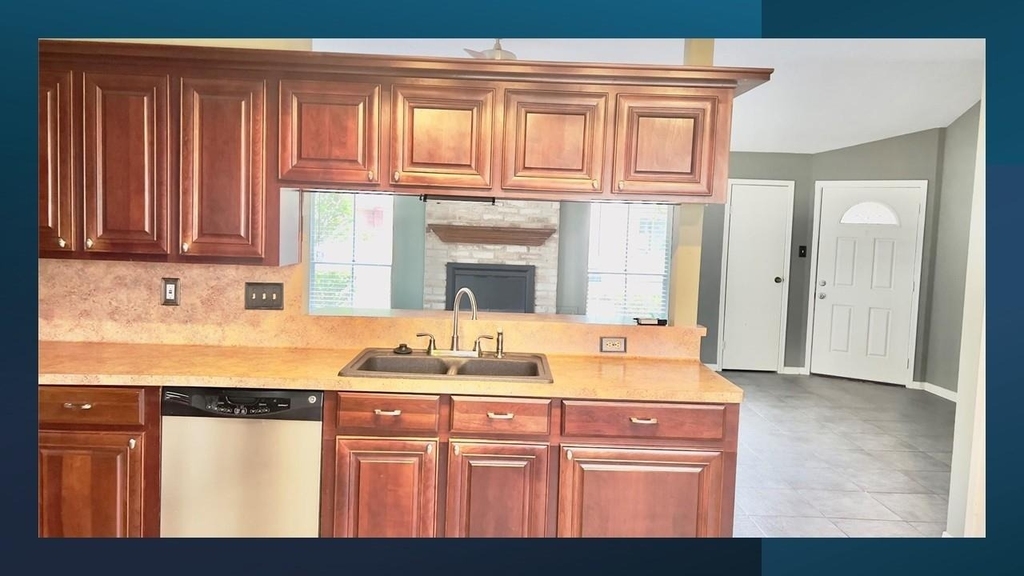 439 Woodrail Drive - Photo 9