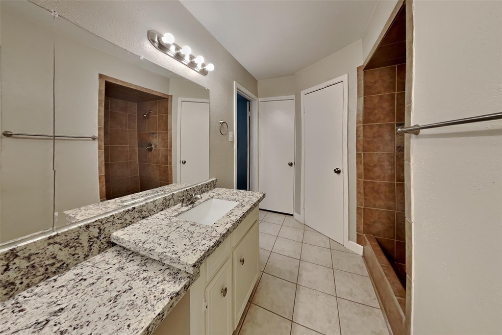 5362 Marian Street - Photo 10