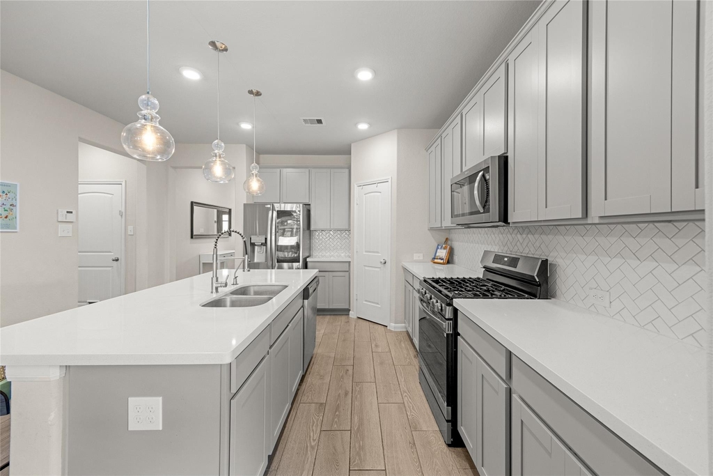 5347 Sunny Ray Drive - Photo 8