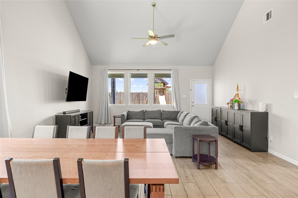 5347 Sunny Ray Drive - Photo 10
