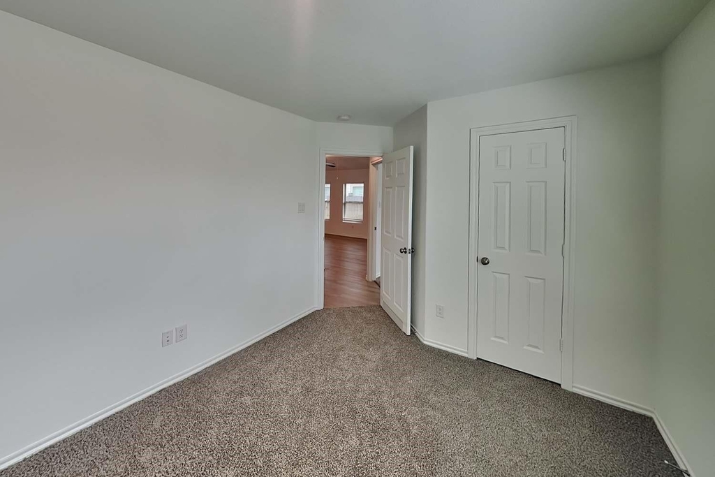 18755 Faustina Way - Photo 13