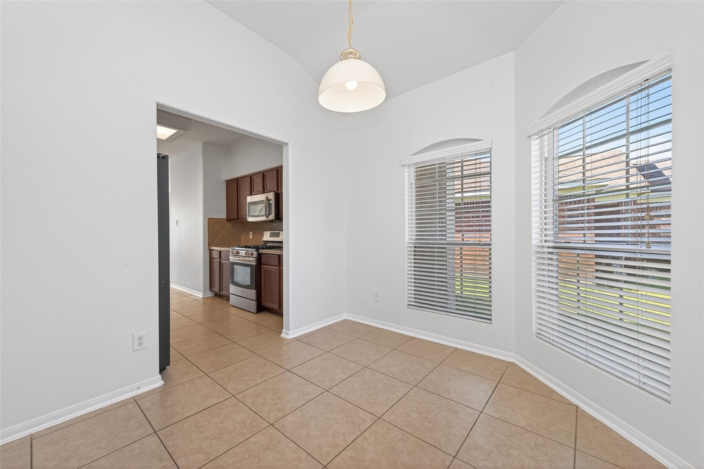 29426 Winton Wood Way - Photo 11