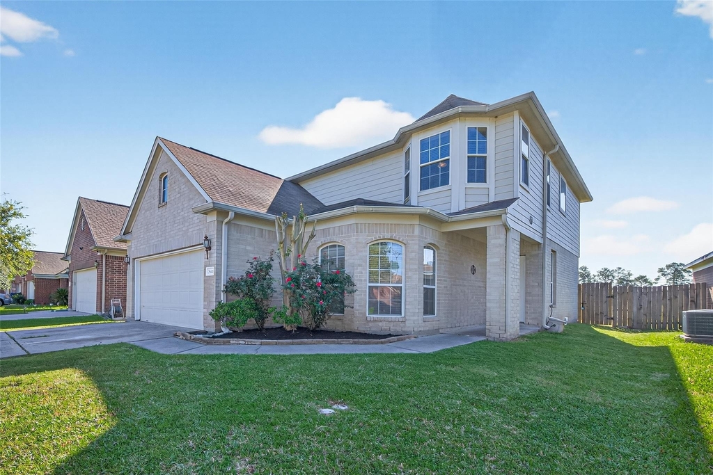 29426 Winton Wood Way - Photo 2