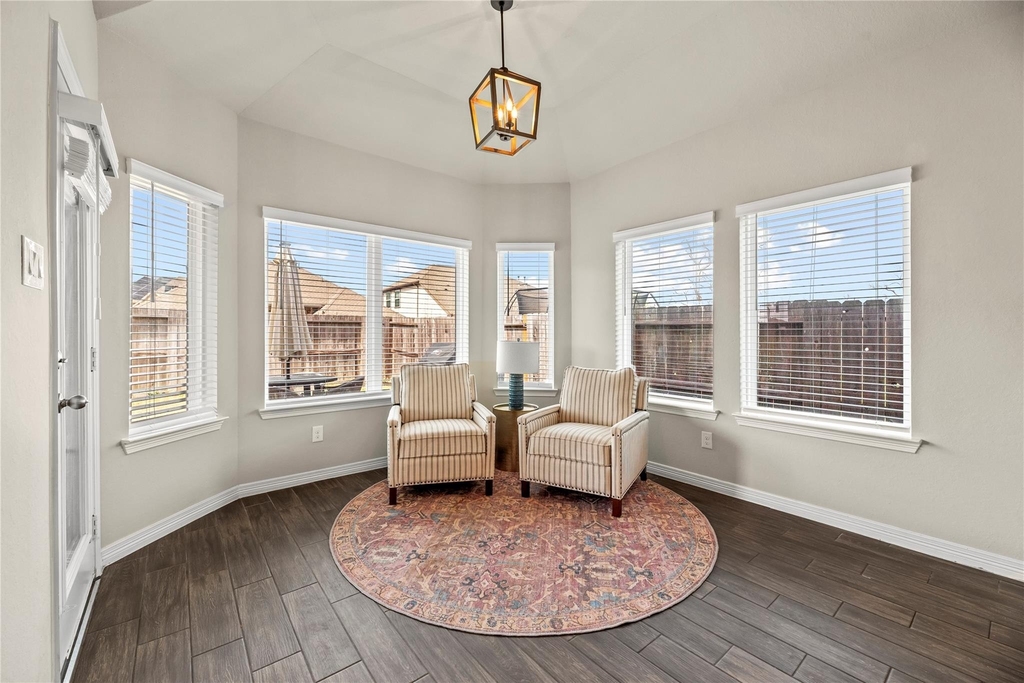 9019 Stanley Oak Drive - Photo 7