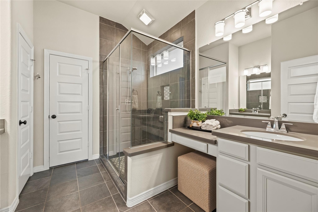 9019 Stanley Oak Drive - Photo 16