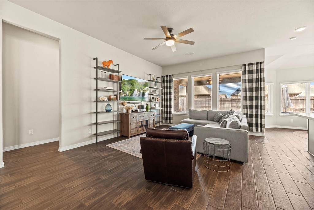 9019 Stanley Oak Drive - Photo 9