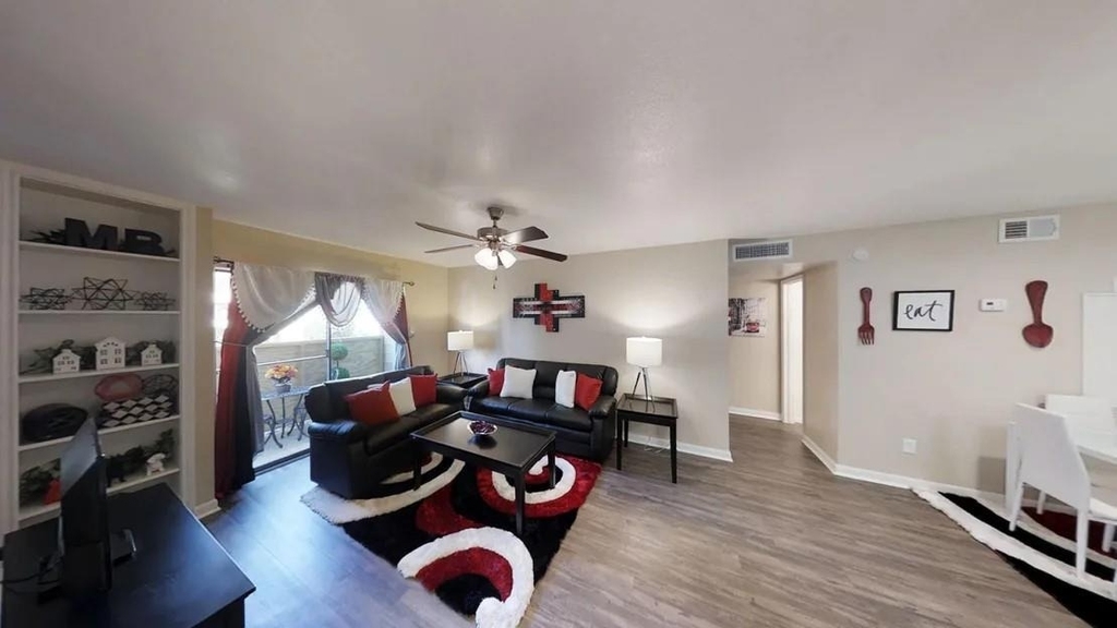 515 S Bender Avenue - Photo 7