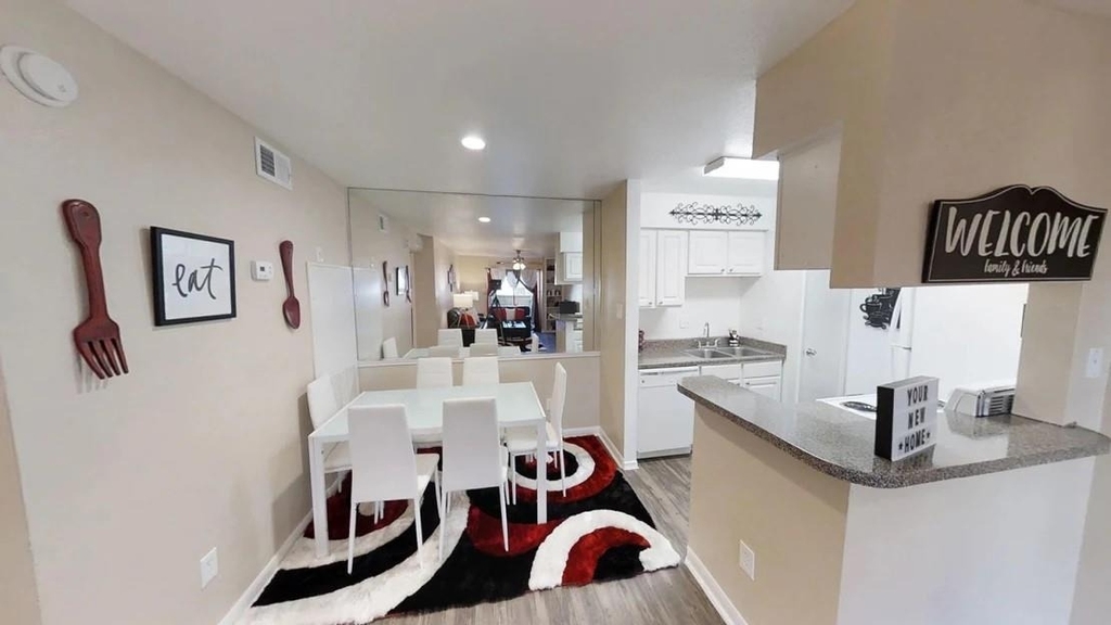 515 S Bender Avenue - Photo 16