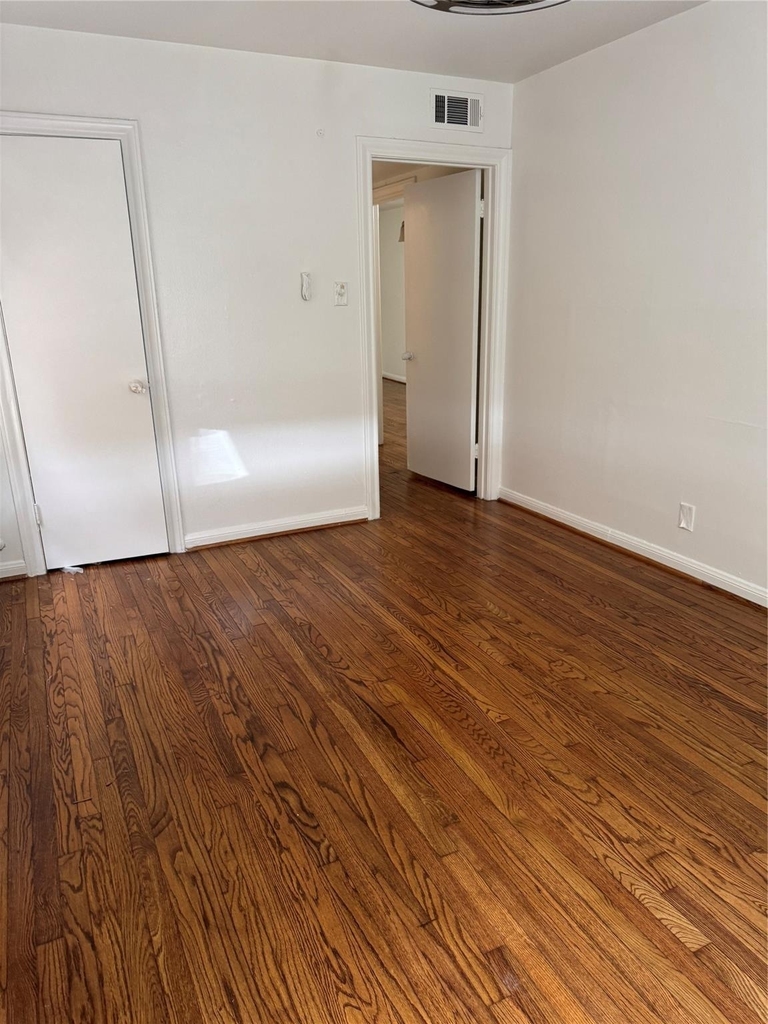 2245 Welch Street - Photo 4