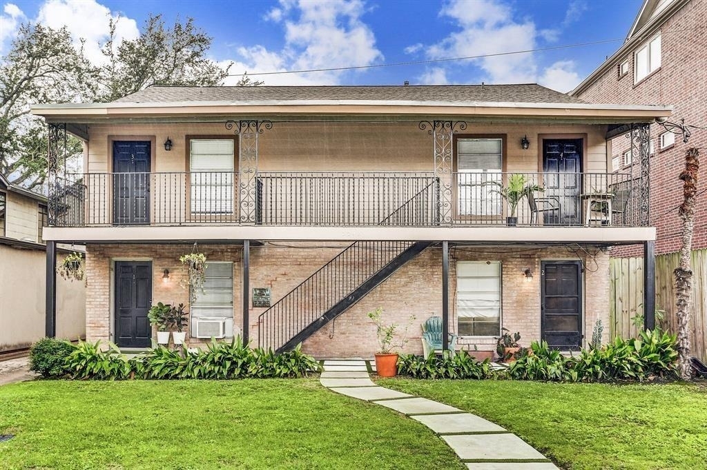 2245 Welch Street - Photo 0
