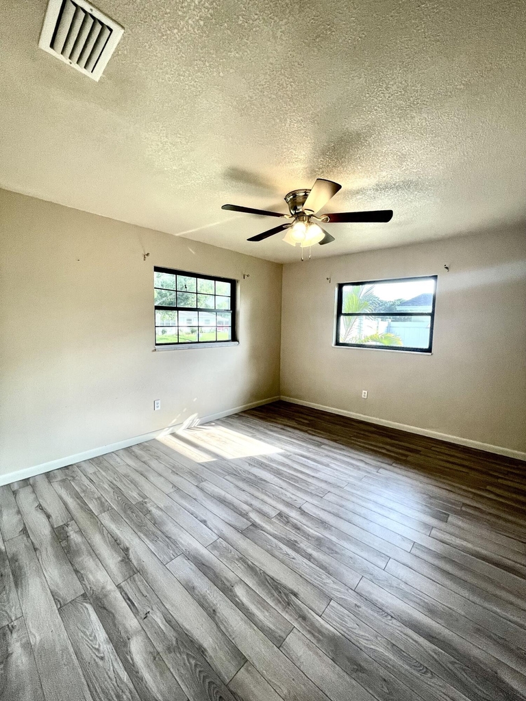 3025 Briarwood Lane - Photo 30